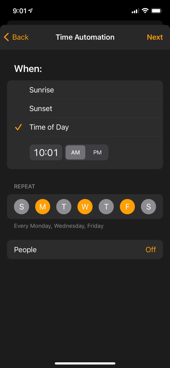 HomeKit automation that specifies the time and days to remind