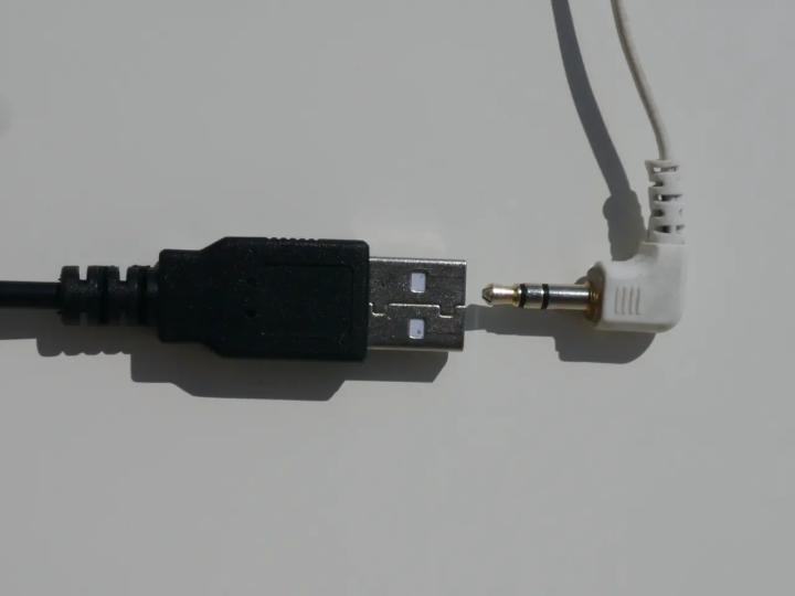 Incompatible connectors